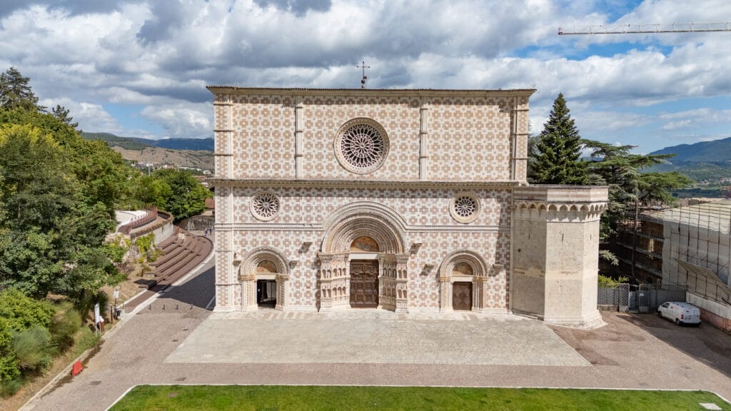 Cosa Vedere A L'Aquila In Un Weekend, Dji Fly 20250804 151716 0317 1754315035642 Photo 1
